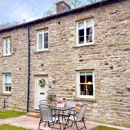 River Dance Cottage, Dom wakacyjny *